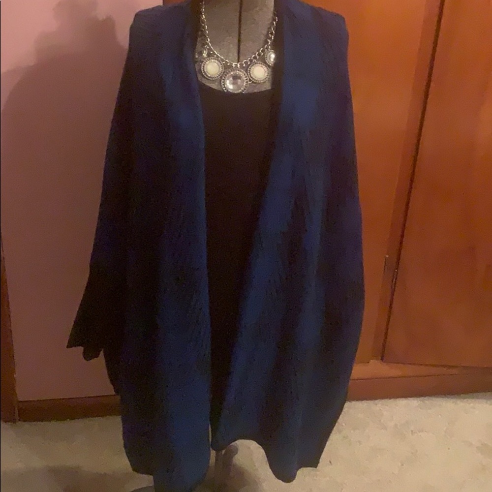 STUNNING CARDIGAN!!!!!